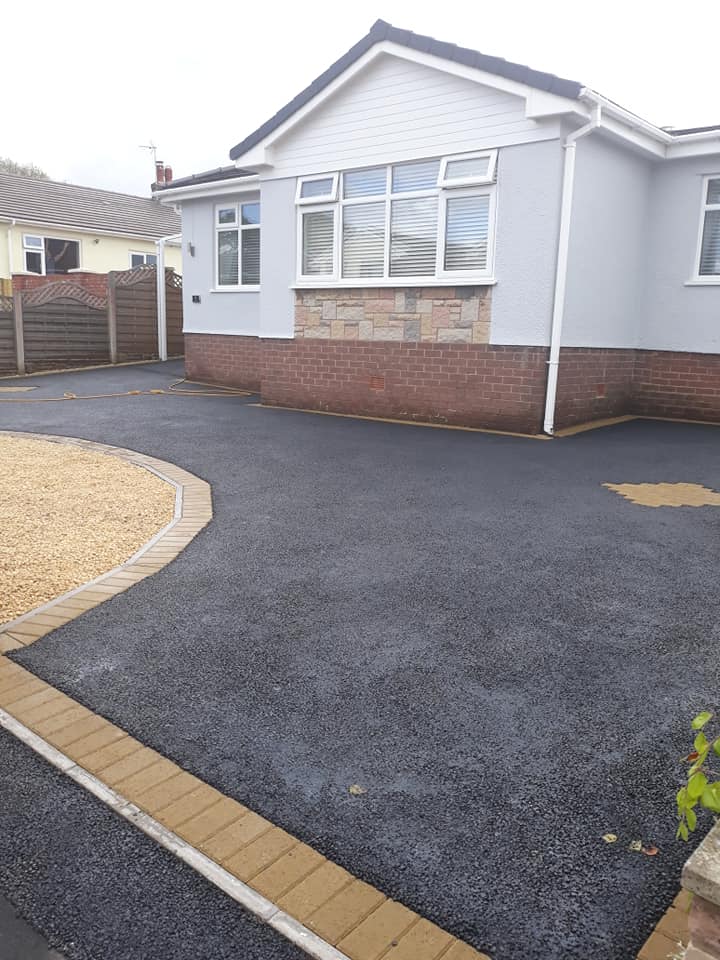 New Tarmac Driveway in Wrexham